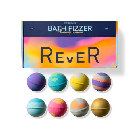 It is a Planet Shaped Bath Bomb Set with 8 bath bombs. They are designed as the 8 planets in the solar system.
